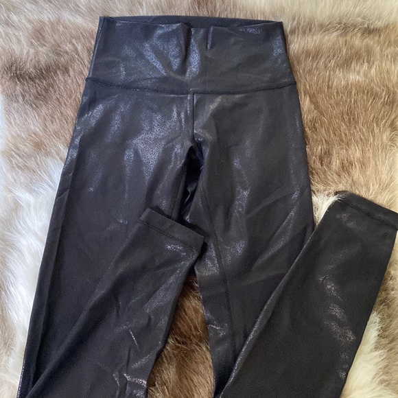 Lululemon Wunder Under Leggings Black Shine sz 4 - Picture 2 of 4